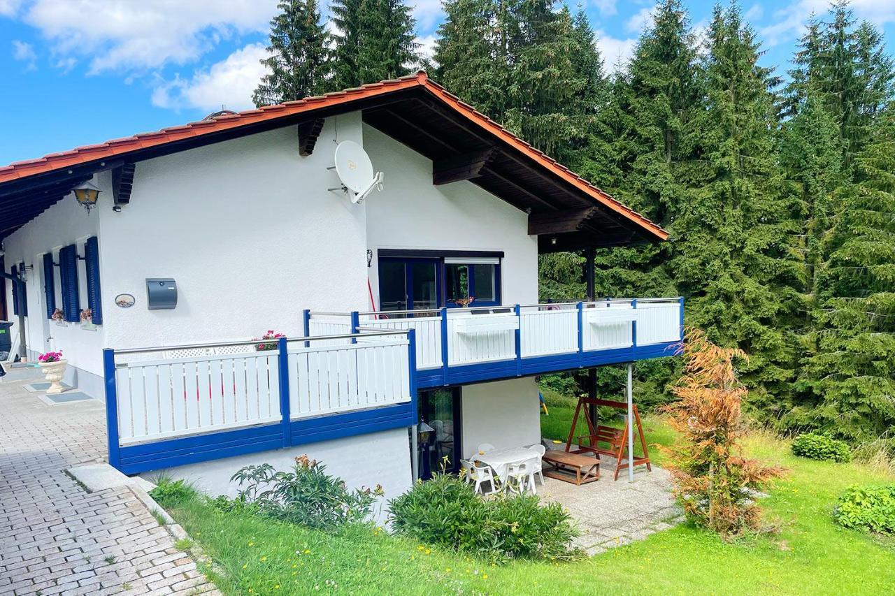 フィリップシュロイトHaus Waldblickアパートメント エクステリア 写真